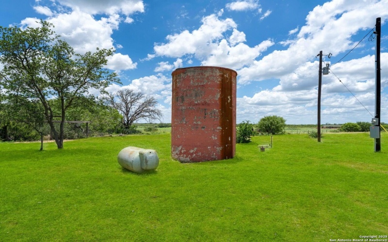 2955 FM 1333, Poteet, TX 78065, 4 Bedrooms Bedrooms, ,2 BathroomsBathrooms,Residential,For Sale,2955 FM 1333,0,1932751