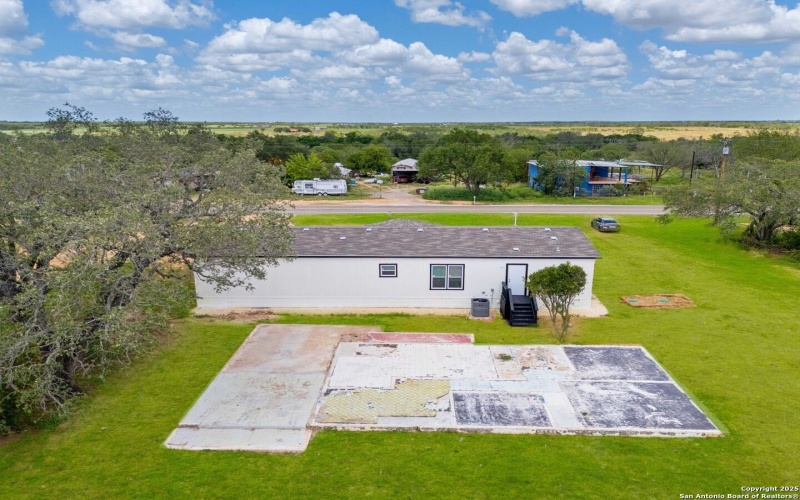 2955 FM 1333, Poteet, TX 78065, 4 Bedrooms Bedrooms, ,2 BathroomsBathrooms,Residential,For Sale,2955 FM 1333,0,1932751