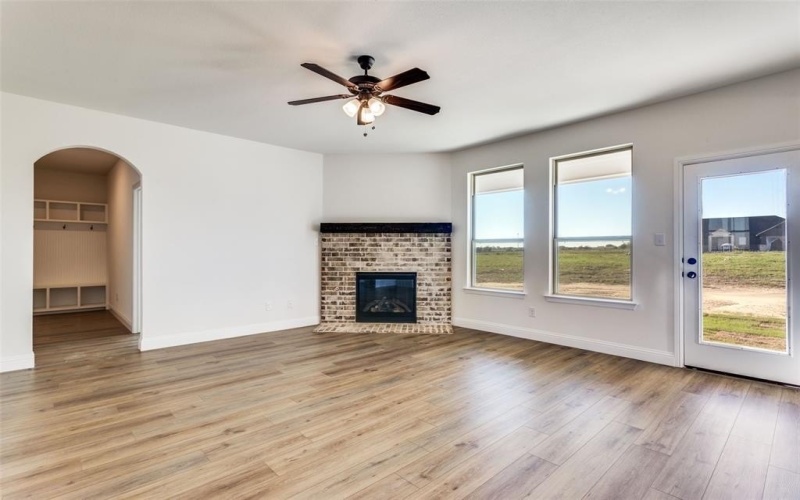 11701 Blackfoot Court, Godley, TX 76044, 3 Bedrooms Bedrooms, ,2 BathroomsBathrooms,Residential,For Sale,11701 Blackfoot Court,20747262