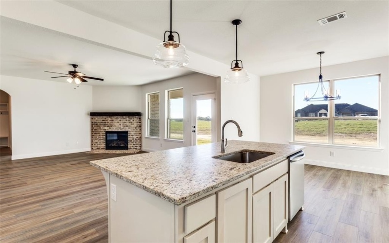 11701 Blackfoot Court, Godley, TX 76044, 3 Bedrooms Bedrooms, ,2 BathroomsBathrooms,Residential,For Sale,11701 Blackfoot Court,20747262