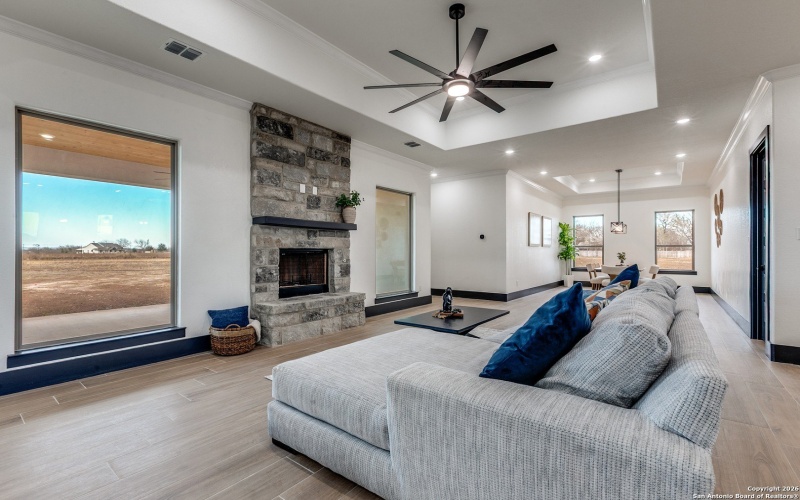 202 Venado Oaks, Castroville, TX 78009, 5 Bedrooms Bedrooms, ,5 BathroomsBathrooms,Residential,For Sale,202 Venado Oaks,0,1935205