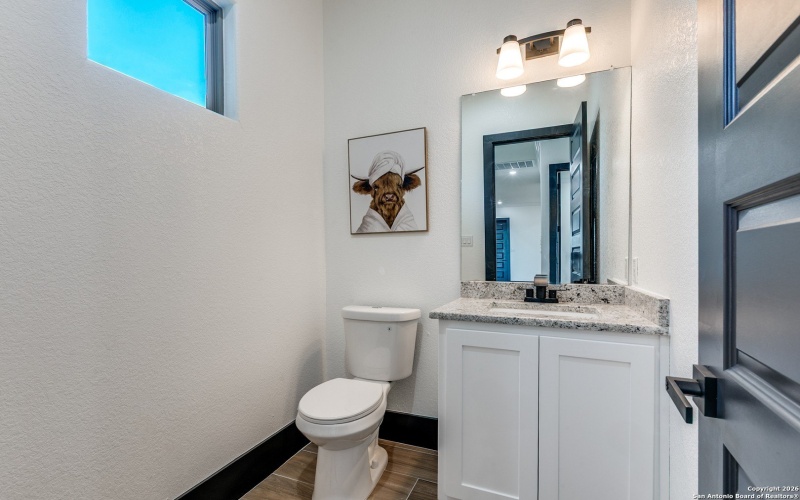 202 Venado Oaks, Castroville, TX 78009, 5 Bedrooms Bedrooms, ,5 BathroomsBathrooms,Residential,For Sale,202 Venado Oaks,0,1935205