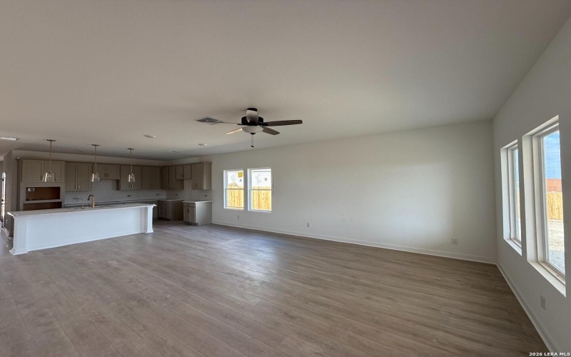 415 Nottabi Rd, Adkins, TX 78101, 4 Bedrooms Bedrooms, ,3 BathroomsBathrooms,Residential,For Sale,415 Nottabi Rd,0,1935930