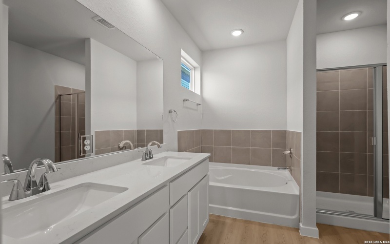 8311 SMITHERS AVENUE, San Antonio, TX 78252, 4 Bedrooms Bedrooms, ,3 BathroomsBathrooms,Residential,For Sale,8311 SMITHERS AVENUE,0,1951862