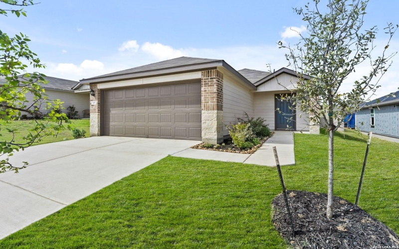 308 Cottonmouth, Seguin, TX 78155, 3 Bedrooms Bedrooms, ,2 BathroomsBathrooms,Residential,For Sale,308 Cottonmouth,0,1951954