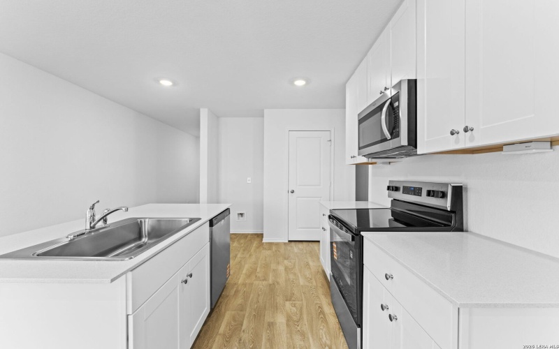 308 Cottonmouth, Seguin, TX 78155, 3 Bedrooms Bedrooms, ,2 BathroomsBathrooms,Residential,For Sale,308 Cottonmouth,0,1951954