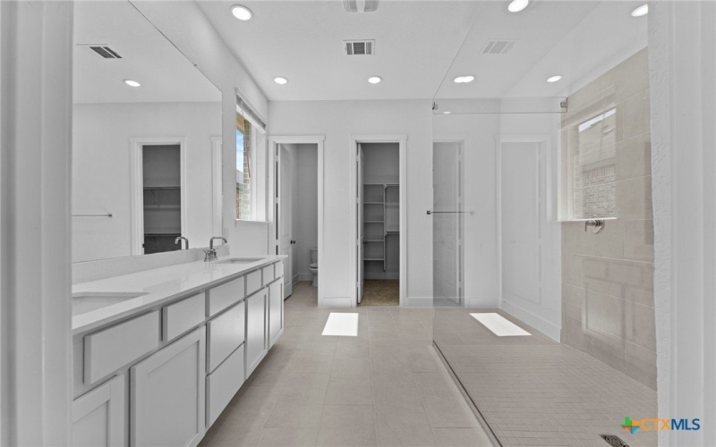 5532 Paschal Park, New Braunfels, TX 78132, 4 Habitaciones Habitaciones , ,3 BañosBaños,Residential,En Venta,5532 Paschal Park,0,608386