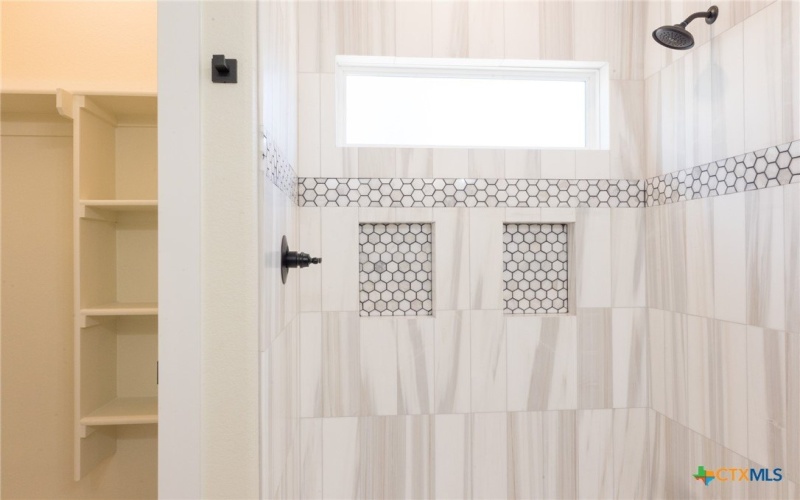 1105 W 1st Street, Lampasas, TX 76550, 2 Bedrooms Bedrooms, ,2 BathroomsBathrooms,Residential,For Sale,1105 W 1st Street,0,608424