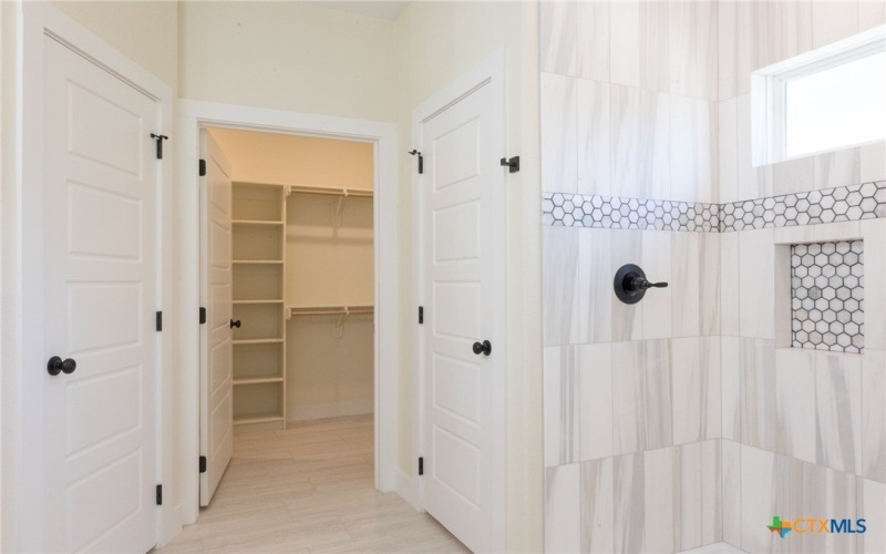 1105 W 1st Street, Lampasas, TX 76550, 2 Bedrooms Bedrooms, ,2 BathroomsBathrooms,Residential,For Sale,1105 W 1st Street,0,608424