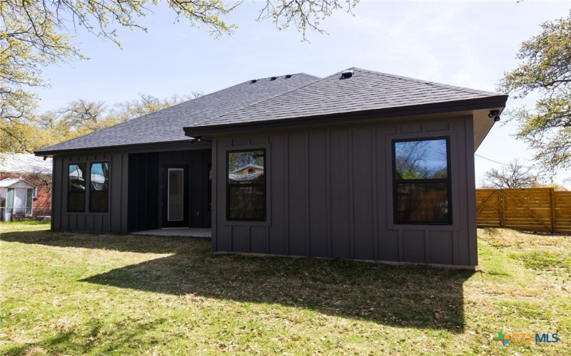 1105 W 1st Street, Lampasas, TX 76550, 2 Bedrooms Bedrooms, ,2 BathroomsBathrooms,Residential,For Sale,1105 W 1st Street,0,608424