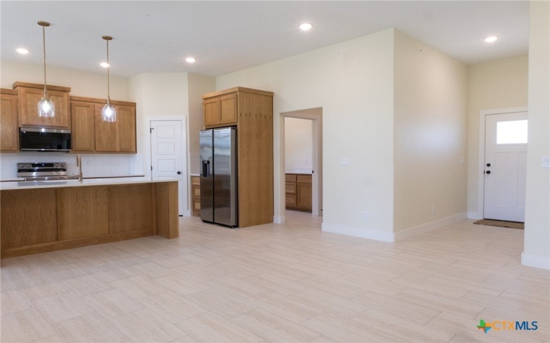 1105 W 1st Street, Lampasas, TX 76550, 2 Bedrooms Bedrooms, ,2 BathroomsBathrooms,Residential,For Sale,1105 W 1st Street,0,608424