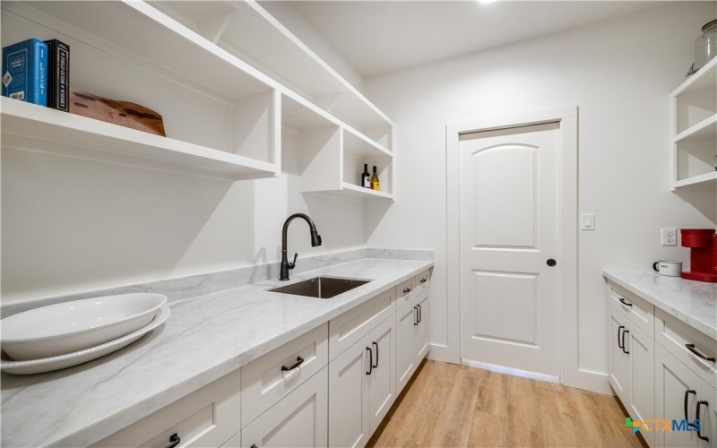 112 Ridgehaven Trail, Victoria, TX 77905, 4 Habitaciones Habitaciones , ,2 BañosBaños,Residential,En Venta,112 Ridgehaven Trail,0,608438