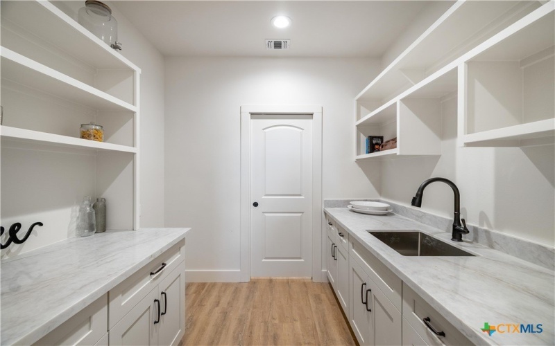 112 Ridgehaven Trail, Victoria, TX 77905, 4 Habitaciones Habitaciones , ,2 BañosBaños,Residential,En Venta,112 Ridgehaven Trail,0,608438