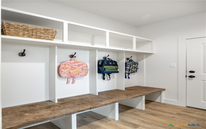 112 Ridgehaven Trail, Victoria, TX 77905, 4 Habitaciones Habitaciones , ,2 BañosBaños,Residential,En Venta,112 Ridgehaven Trail,0,608438