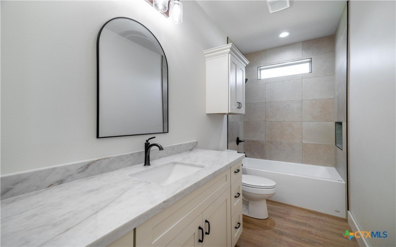 112 Ridgehaven Trail, Victoria, TX 77905, 4 Habitaciones Habitaciones , ,2 BañosBaños,Residential,En Venta,112 Ridgehaven Trail,0,608438