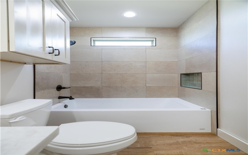 112 Ridgehaven Trail, Victoria, TX 77905, 4 Habitaciones Habitaciones , ,2 BañosBaños,Residential,En Venta,112 Ridgehaven Trail,0,608438