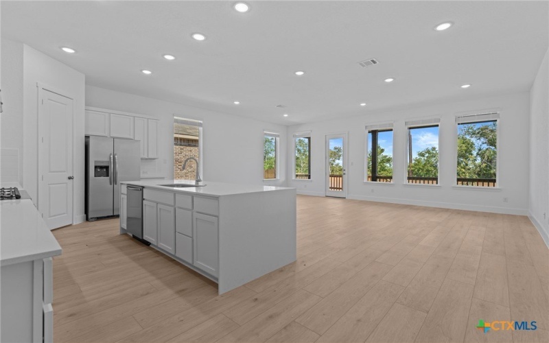 5528 Paschal Park, New Braunfels, TX 78132, 4 Bedrooms Bedrooms, ,3 BathroomsBathrooms,Residential,For Sale,5528 Paschal Park,0,608456