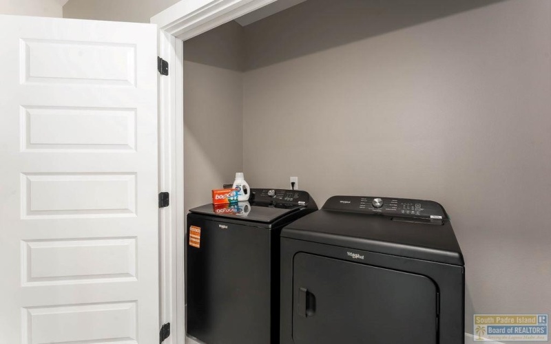 128 Saturn Lane, South Padre Island, TX 78597, 10 Bedrooms Bedrooms, ,10 BathroomsBathrooms,Residential Multi Family,For Sale,128 Saturn Lane,0,106042