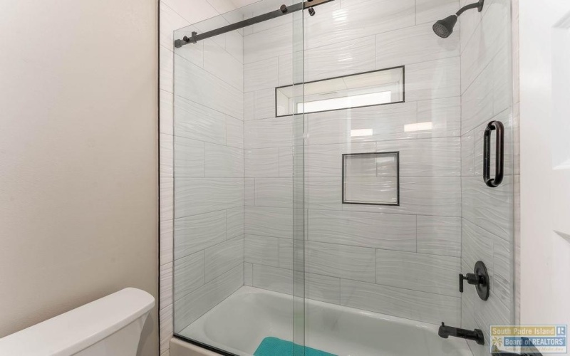 128 Saturn Lane, South Padre Island, TX 78597, 10 Bedrooms Bedrooms, ,10 BathroomsBathrooms,Residential Multi Family,For Sale,128 Saturn Lane,0,106042