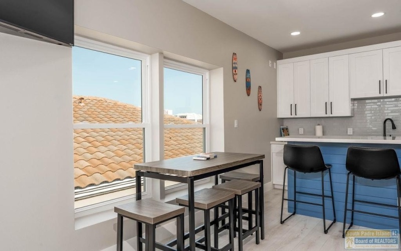 128 Saturn Lane, South Padre Island, TX 78597, 10 Bedrooms Bedrooms, ,10 BathroomsBathrooms,Residential Multi Family,For Sale,128 Saturn Lane,0,106042