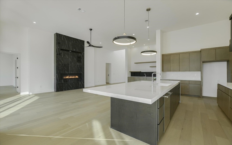 105 Via Roma Court, Horseshoe Bay, TX 78657, 3 Bedrooms Bedrooms, ,3 BathroomsBathrooms,Residential,For Sale,105 Via Roma Court,0,177165