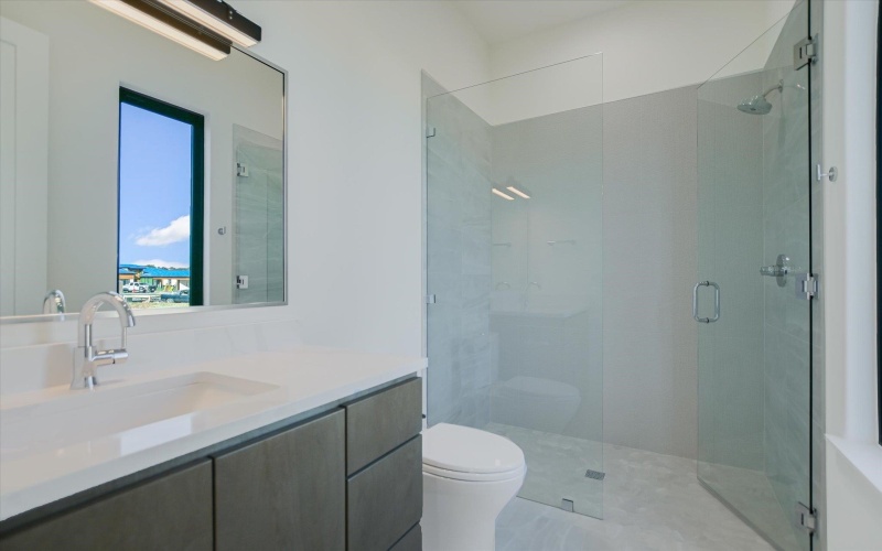 105 Via Roma Court, Horseshoe Bay, TX 78657, 3 Bedrooms Bedrooms, ,3 BathroomsBathrooms,Residential,For Sale,105 Via Roma Court,0,177165