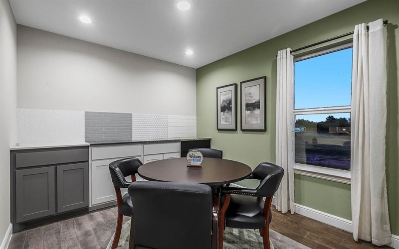 304 LELO Lane, Mansfield, TX 76063, 4 Bedrooms Bedrooms, ,2 BathroomsBathrooms,Residential,For Sale,304 LELO Lane,0,21025725