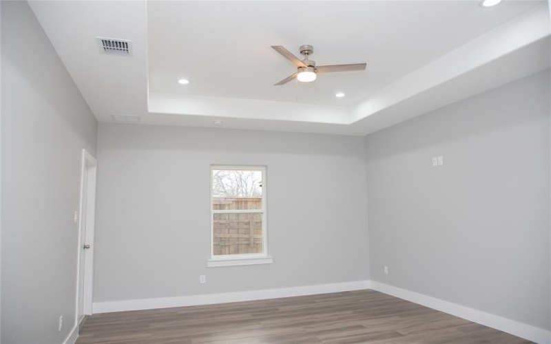 1527 Caldwell Avenue, Dallas, TX 75223, 3 Bedrooms Bedrooms, ,2 BathroomsBathrooms,Residential,For Sale,1527 Caldwell Avenue,0,21174837