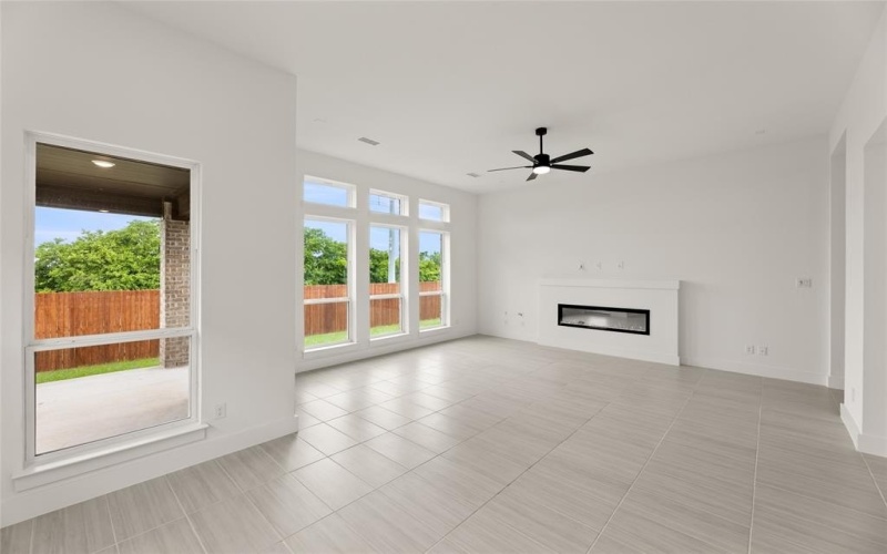 8720 Heartland Drive, Fort Worth, TX 76123, 4 Habitaciones Habitaciones , ,3 BañosBaños,Residential,En Venta,8720 Heartland Drive,0,20736053