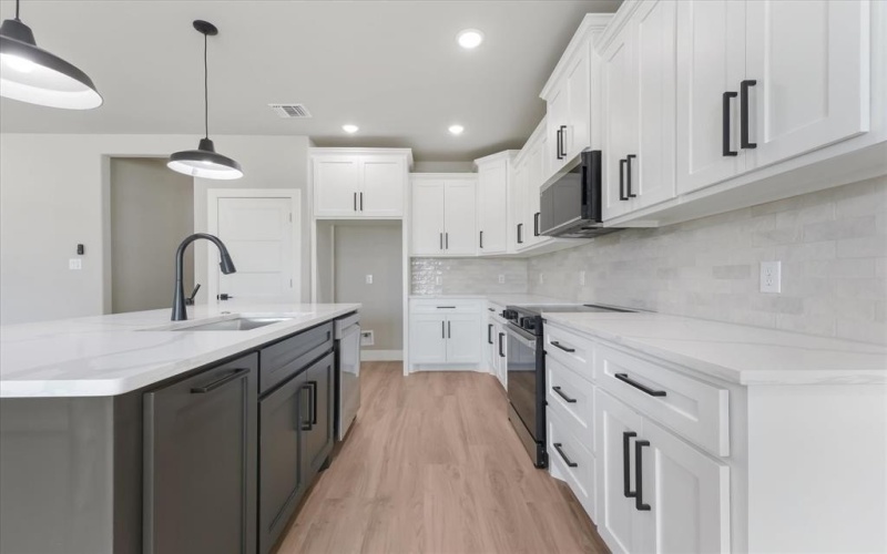 4417 Martin Street, Fort Worth, TX 76119, 4 Habitaciones Habitaciones , ,2 BañosBaños,Residential,En Venta,4417 Martin Street,0,21217979