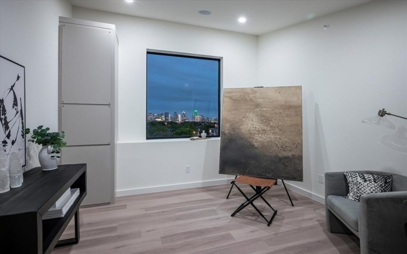 4534 Lake Avenue #103, Dallas, TX 75219, 3 Bedrooms Bedrooms, ,3 BathroomsBathrooms,Residential,For Sale,4534 Lake Avenue,0,21218202