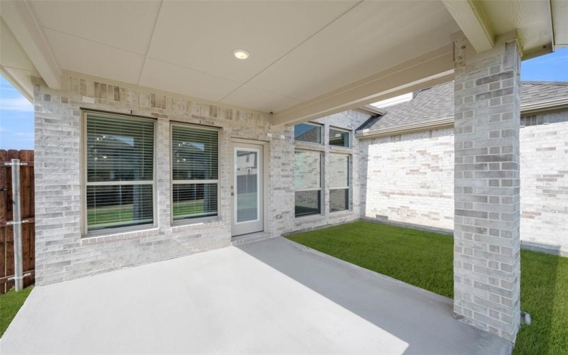 5208 Deep Creek Drive, Fort Worth, TX 76179, 5 Bedrooms Bedrooms, ,5 BathroomsBathrooms,Residential,For Sale,5208 Deep Creek Drive,0,20747827