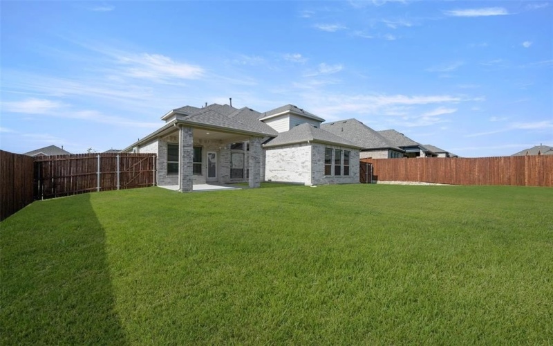 5208 Deep Creek Drive, Fort Worth, TX 76179, 5 Bedrooms Bedrooms, ,5 BathroomsBathrooms,Residential,For Sale,5208 Deep Creek Drive,0,20747827
