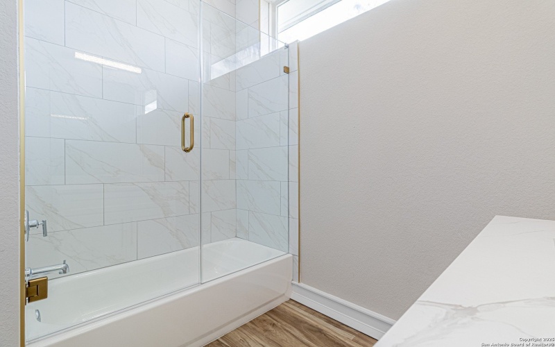 16923 Rancho Escondido, Atascosa, TX 78002, 4 Bedrooms Bedrooms, ,3 BathroomsBathrooms,Residential,For Sale,16923 Rancho Escondido,0,1911076