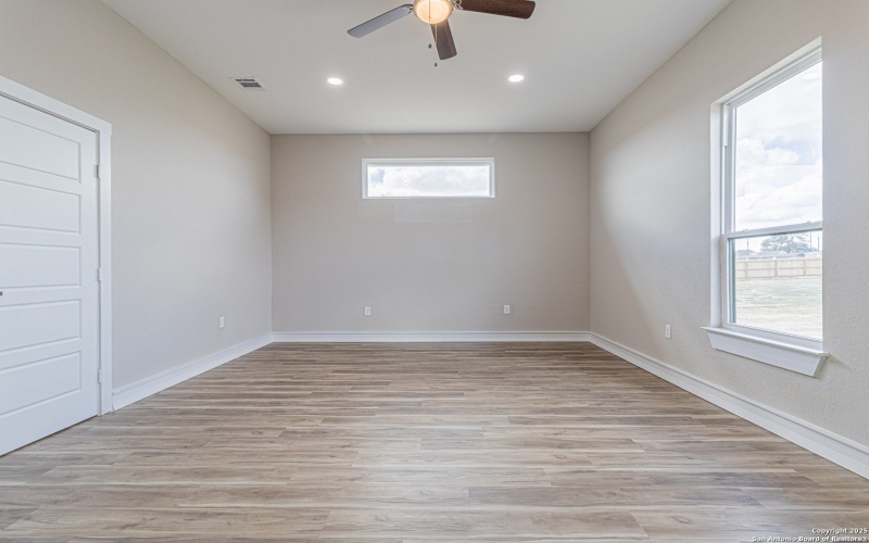 16923 Rancho Escondido, Atascosa, TX 78002, 4 Bedrooms Bedrooms, ,3 BathroomsBathrooms,Residential,For Sale,16923 Rancho Escondido,0,1911076