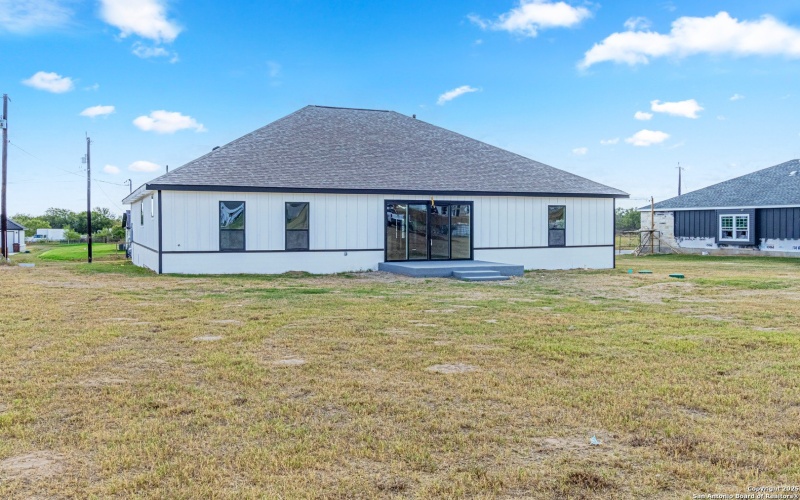 16923 Rancho Escondido, Atascosa, TX 78002, 4 Bedrooms Bedrooms, ,3 BathroomsBathrooms,Residential,For Sale,16923 Rancho Escondido,0,1911076