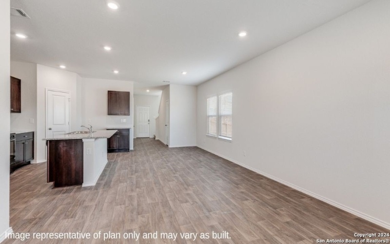 5040 Fairway Wood, San Antonio, TX 78261, 5 Bedrooms Bedrooms, ,3 BathroomsBathrooms,Residential,For Sale,5040 Fairway Wood,0,1948350