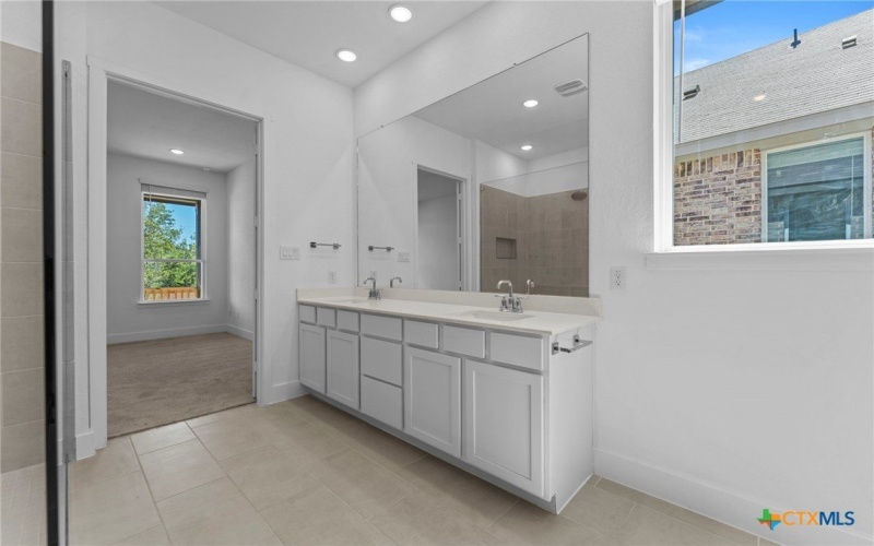 5540 Paschal Park, New Braunfels, TX 78132, 4 Bedrooms Bedrooms, ,2 BathroomsBathrooms,Residential,For Sale,5540 Paschal Park,0,608470