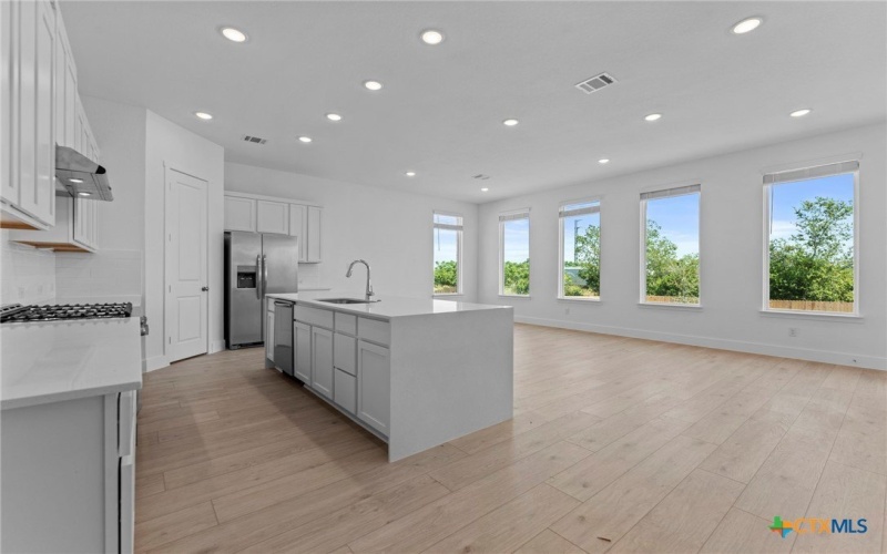 5540 Paschal Park, New Braunfels, TX 78132, 4 Bedrooms Bedrooms, ,2 BathroomsBathrooms,Residential,For Sale,5540 Paschal Park,0,608470