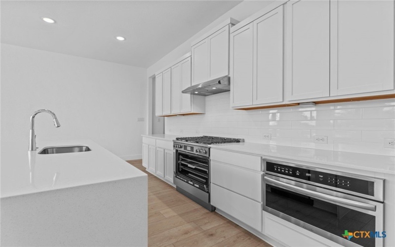 5540 Paschal Park, New Braunfels, TX 78132, 4 Bedrooms Bedrooms, ,2 BathroomsBathrooms,Residential,For Sale,5540 Paschal Park,0,608470