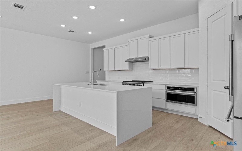 5524 Paschal Park, New Braunfels, TX 78132, 4 Bedrooms Bedrooms, ,3 BathroomsBathrooms,Residential,For Sale,5524 Paschal Park,0,608475