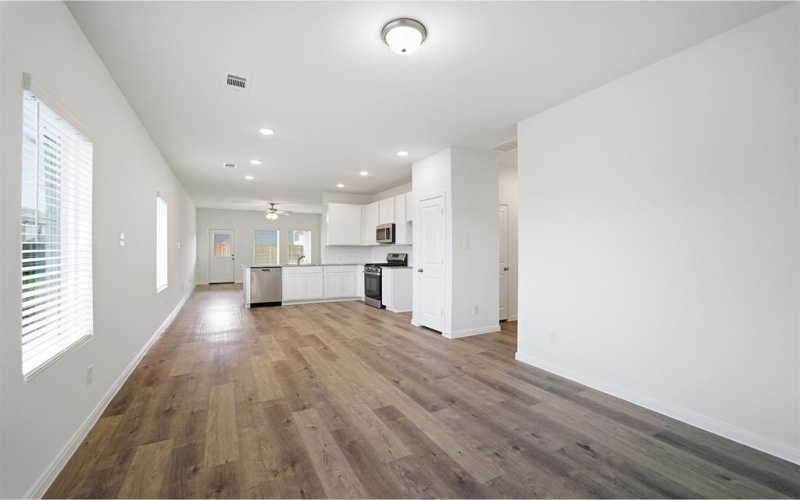 5207 Millbrook Drive, McKinney, TX 75071, 3 Bedrooms Bedrooms, ,2 BathroomsBathrooms,Residential,For Sale,5207 Millbrook Drive,0,21218962