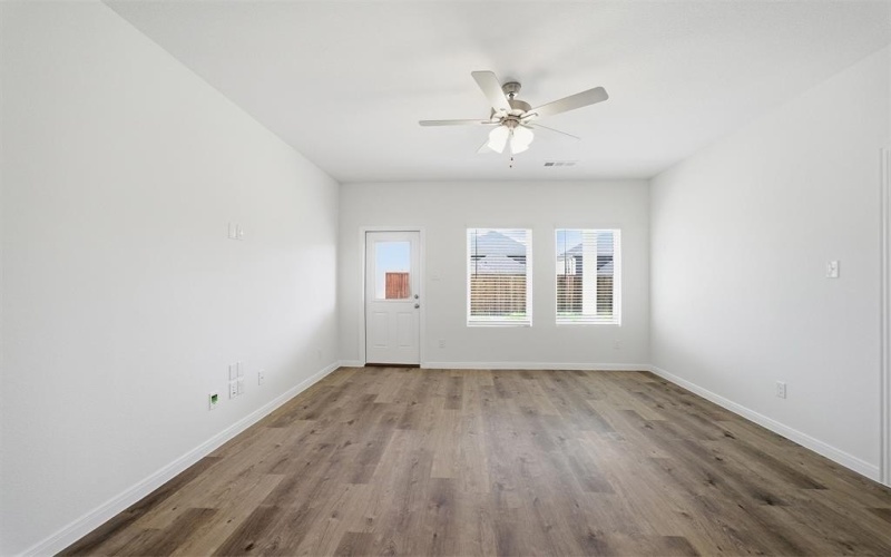 5207 Millbrook Drive, McKinney, TX 75071, 3 Bedrooms Bedrooms, ,2 BathroomsBathrooms,Residential,For Sale,5207 Millbrook Drive,0,21218962