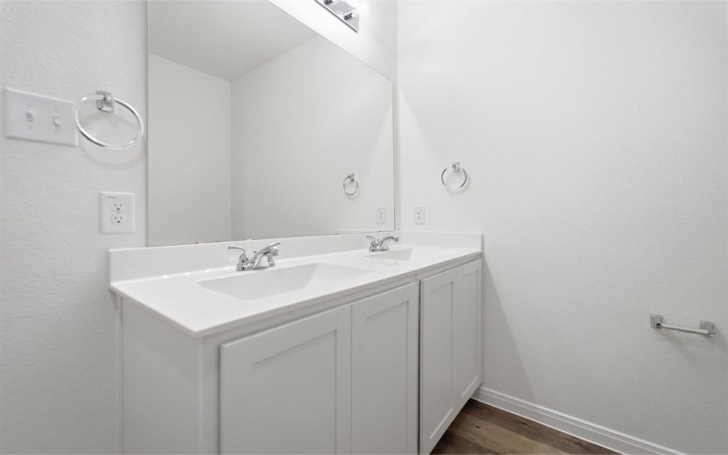 5207 Millbrook Drive, McKinney, TX 75071, 3 Bedrooms Bedrooms, ,2 BathroomsBathrooms,Residential,For Sale,5207 Millbrook Drive,0,21218962