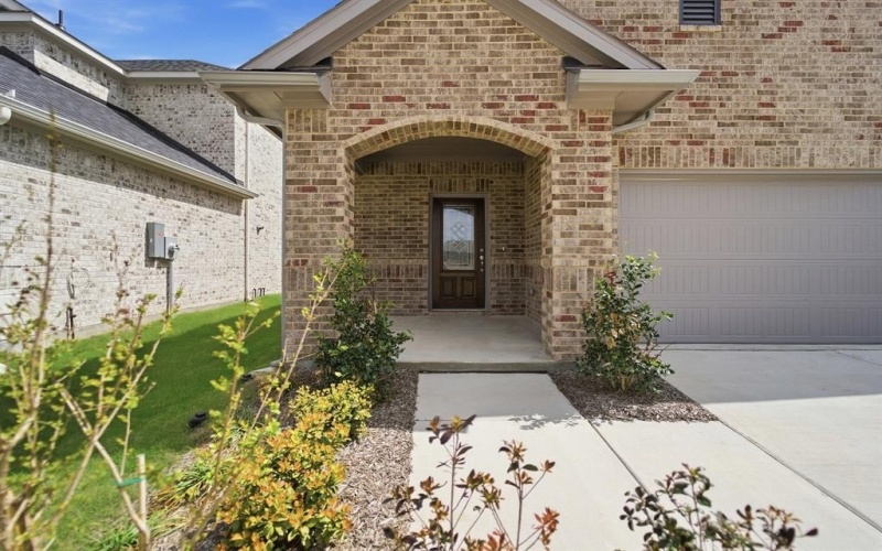 5305 Millbrook Drive, McKinney, TX 75071, 3 Bedrooms Bedrooms, ,2 BathroomsBathrooms,Residential,For Sale,5305 Millbrook Drive,0,21219019