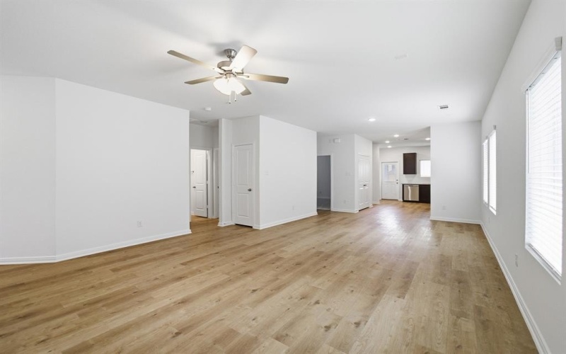 5305 Millbrook Drive, McKinney, TX 75071, 3 Bedrooms Bedrooms, ,2 BathroomsBathrooms,Residential,For Sale,5305 Millbrook Drive,0,21219019