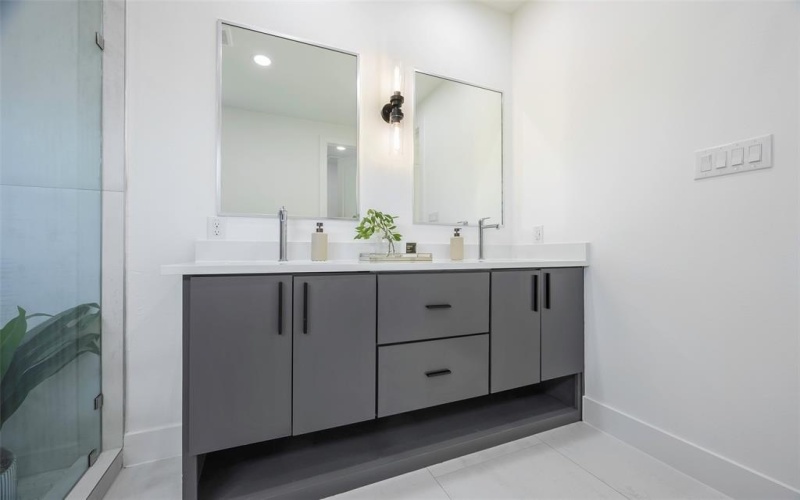 459 Hart Street, Dallas, TX 75203, 4 Habitaciones Habitaciones , ,3 BañosBaños,Residential,En Venta,459 Hart Street,0,21219044