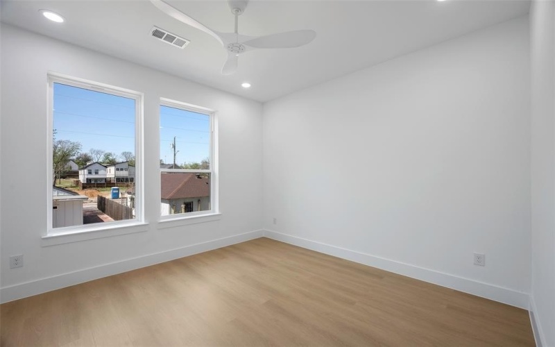 459 Hart Street, Dallas, TX 75203, 4 Habitaciones Habitaciones , ,3 BañosBaños,Residential,En Venta,459 Hart Street,0,21219044