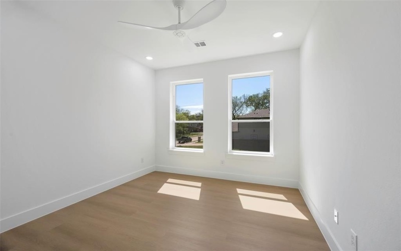 459 Hart Street, Dallas, TX 75203, 4 Habitaciones Habitaciones , ,3 BañosBaños,Residential,En Venta,459 Hart Street,0,21219044