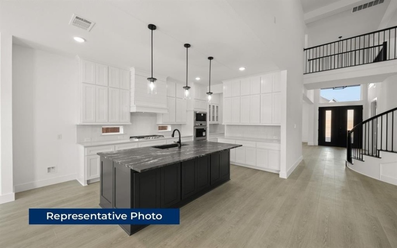 1115 Willow Lake Drive, DeSoto, TX 75115, 6 Bedrooms Bedrooms, ,5 BathroomsBathrooms,Residential,For Sale,1115 Willow Lake Drive,0,21219061